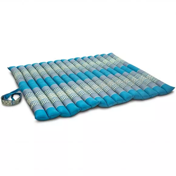 Kapok Quilted Cushion 75 cm (Light Blue)